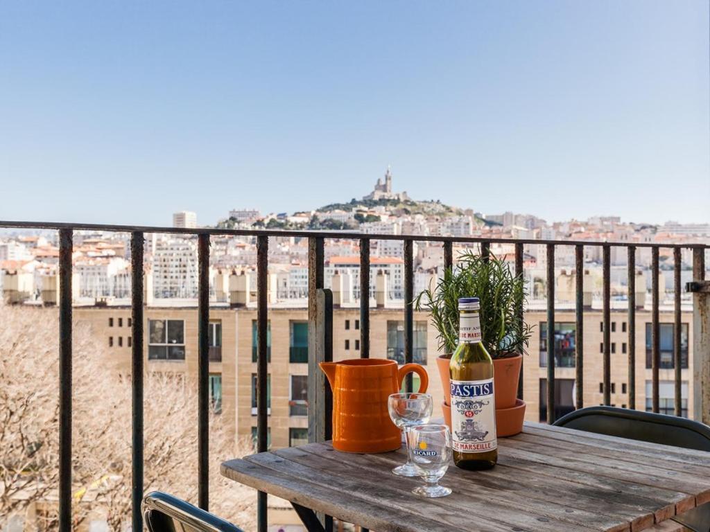 مارسيليا Le Ptit Jaune- Terrasse Sur Le Vieux Port المظهر الخارجي الصورة